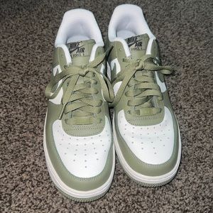 Nike Air Force 1’s custom made with deep green